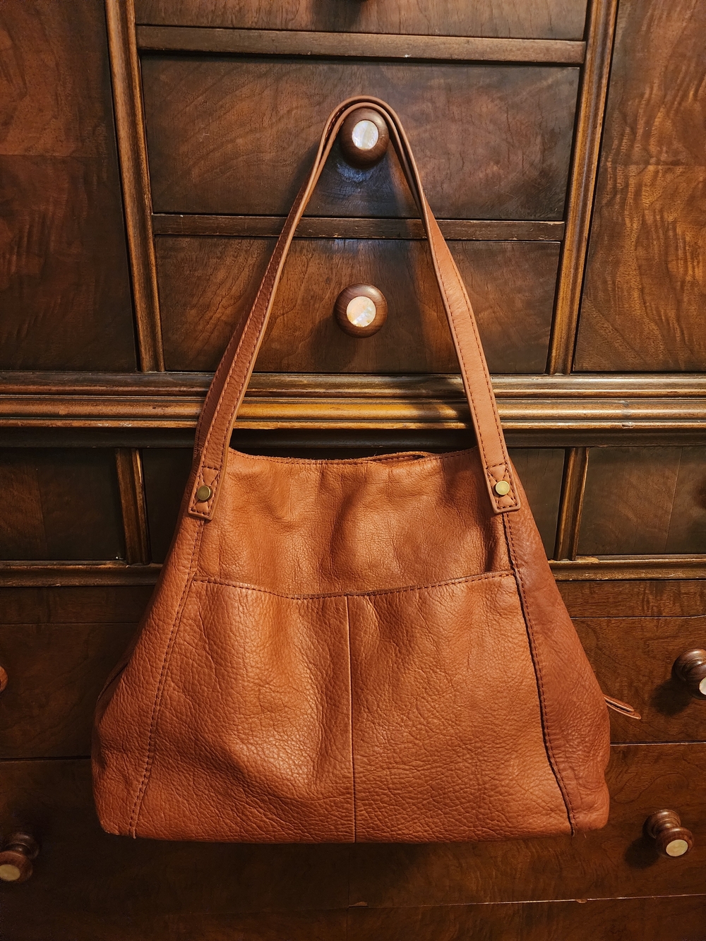 American Leather Co. Ada Shopper